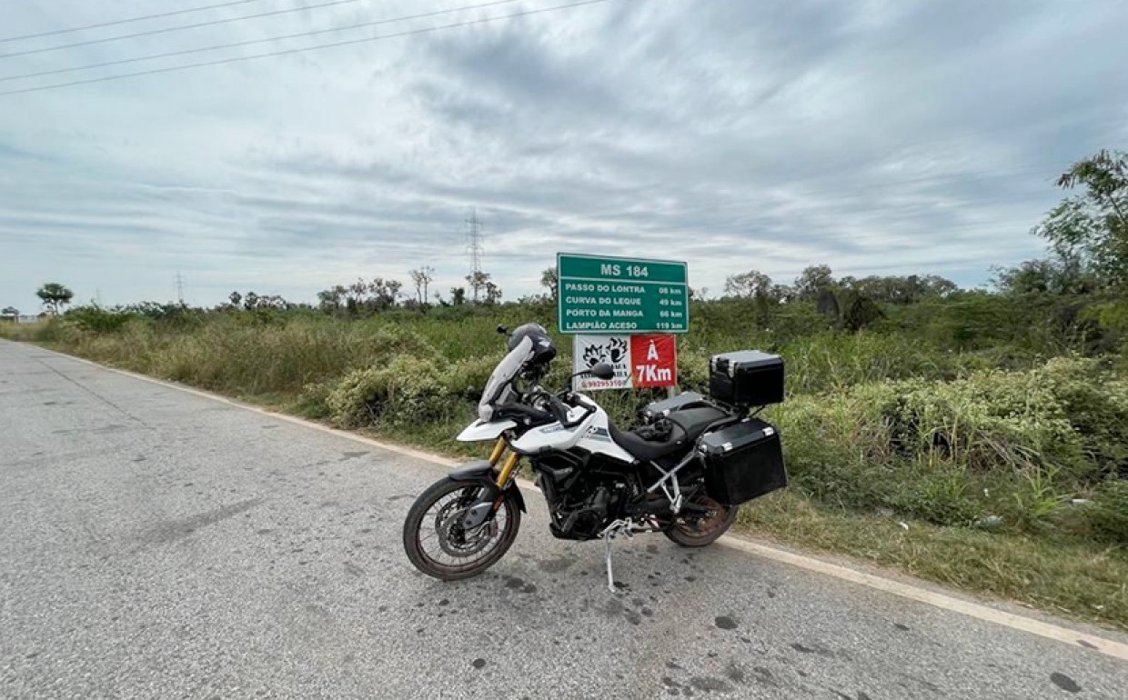 bw_moto_big_trail_viajar_de_moto_pelo_pantanal_sul_ms