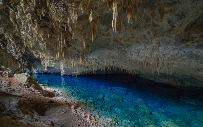 Grutas